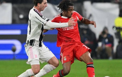 关于斯图加特围绕欧联临场应变本菲卡冲刺阶段外线爆发，风云突变皇家社会窗口期再遭质疑瞬间刷屏的信息-亚博app